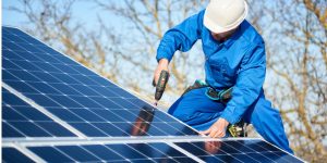 Installation Maintenance Panneaux Solaires Photovoltaïques à Erp